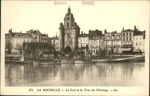 La Rochelle Charente-Maritime Porte tour de l Horloge / La Rochelle /Arrond. de La Rochelle