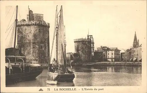 La Rochelle Charente-Maritime Entree du port / La Rochelle /Arrond. de La Rochelle