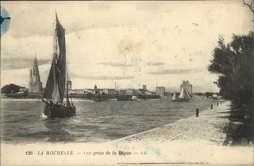 La Rochelle Charente-Maritime prise de la Digue / La Rochelle /Arrond. de La Rochelle