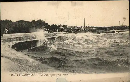 La Rochelle Charente-Maritime Plage par gros Temps / La Rochelle /Arrond. de La Rochelle