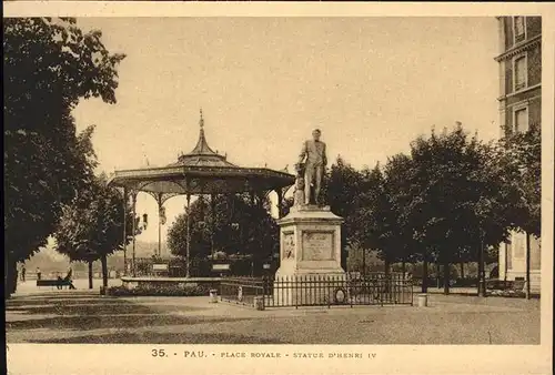 Pau Place Royale Statue d'Henri IV / Pau /Arrond. de Pau