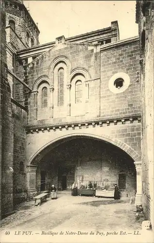 Le Puy-en-Velay Basilique de Notre Dame / Le Puy-en-Velay /Arrond. du Puy