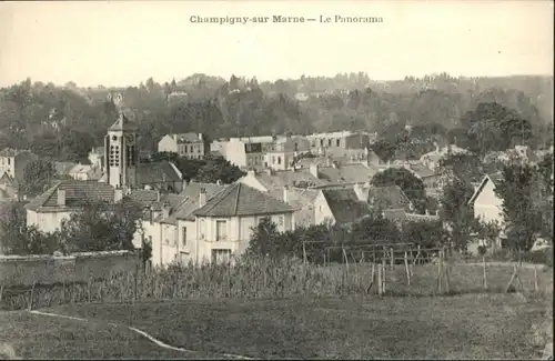 Champigny-sur-Marne  *