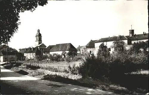 Mont-sous-Vaudrey Eglise les Ecoles *