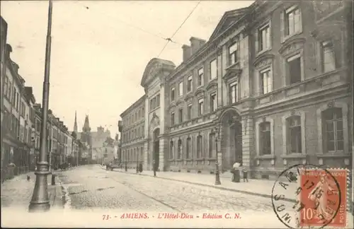 Amiens Hotel Dieu x