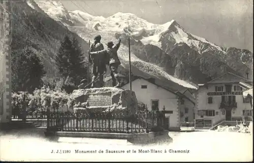 Chamonix-Mont-Blanc Monument Saussure x