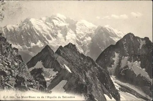 Chamonix-Mont-Blanc Aiguille Belverdere x