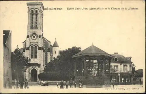 Chatellerault Eglise Saint Jean Kiosque Musique *