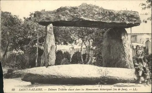 Saint-Nazaire Loire-Atlantique Trilithe classe dans les Monuments historiques