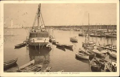 Sete Herault Sete la Panne Bateaux de plaisance x / Sete /Arrond. de Montpellier