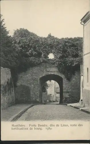 Montlhery Porte Baudry *