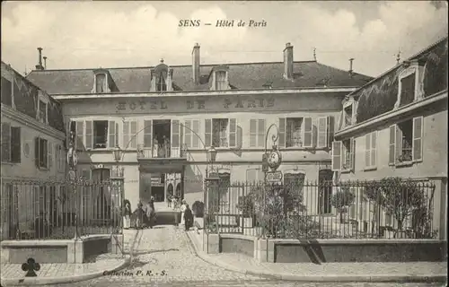 Sens Hotel de Paris x