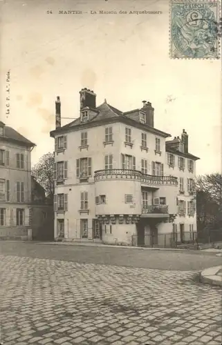 Mantes-la-Jolie Maison Arquebusiers *