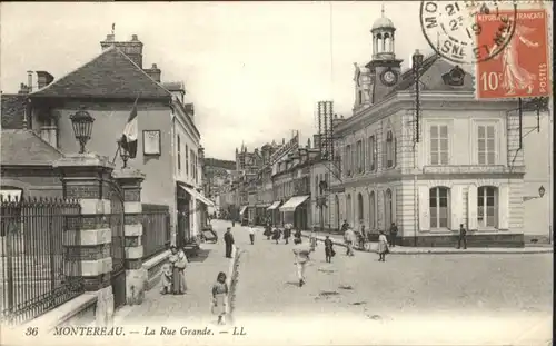 Montereau-Fault-Yonne Rue Grande x
