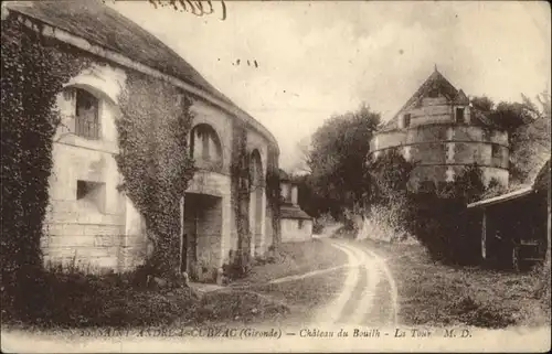 Saint-Andre-de-Cubzac Chateau Bouilh Tour x