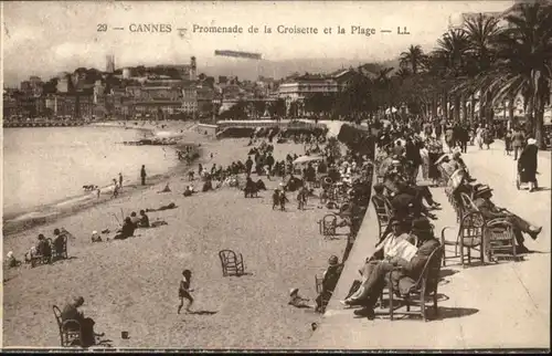 Cannes Promenade Croisette Plage x