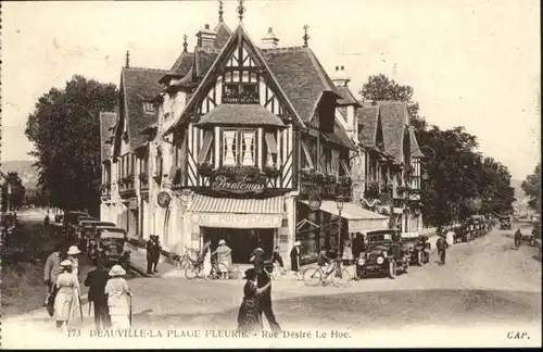 Deauville-Plage-Fleurie Rue Desire Le Hoc *