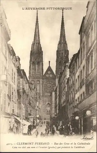 Clermont-Ferrand Rue des Gras Chatedrale *