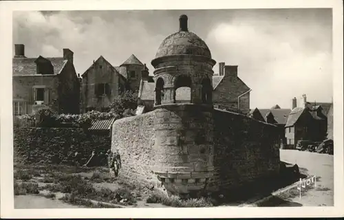 Roscoff Ancien poste de guetteur dit tourelle de Marie Stuart *