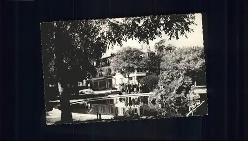 Le Perreux-sur-Marne Bassin Centre Social Saut Loup x