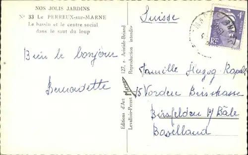 Le Perreux-sur-Marne Bassin Centre Social Saut Loup x