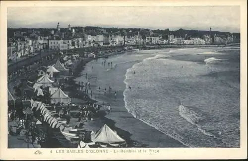 Les Sables-d Olonne Les Sables-d'Olonne le Remblai la Plage *