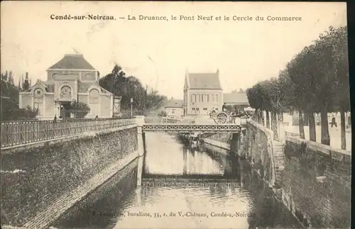 Conde-sur-Noireau la Druance le Pont Neuf le Cercle du Commerce x