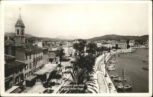 Sanary-sur-Mer Quai Victor Hugo *