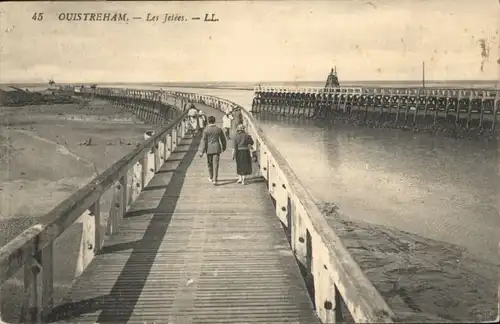 Ouistreham Jetee x