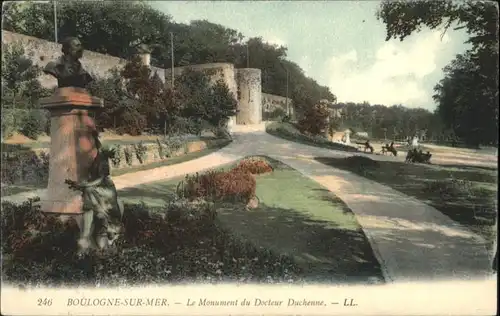 Boulogne-sur-Mer Monument Docteur Duchenne x