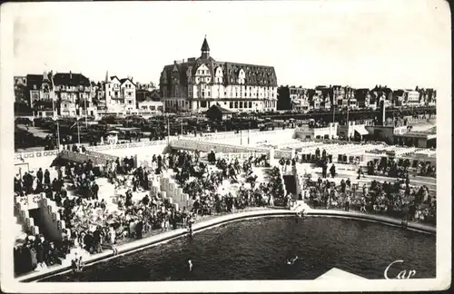 Le Touquet-Paris-Plage Piscine Digue Promenade *