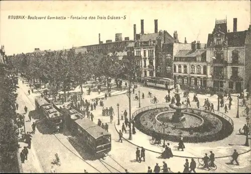 Roubaix Boulevard Gambetta Fontaine Trois Graces Strassenbahn  *