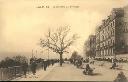 Pau Boulevard Pyrenees *