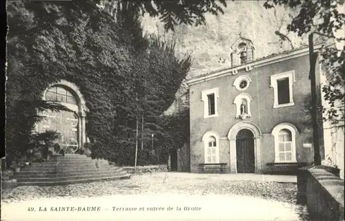 Saint-Maximin-la-Sainte-Baume Terrasse Grotte *