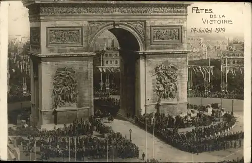 Paris Fete Victoire *