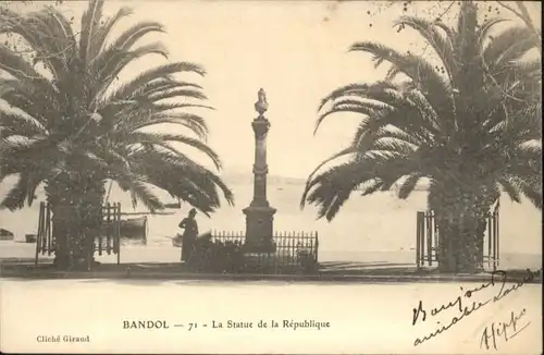 Bandol Statue Republique *