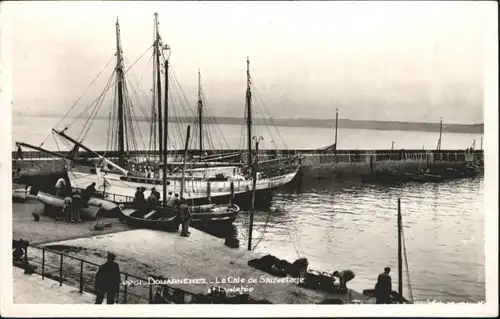 Douarnenez Cale Sauvetage Jetee Schiff *