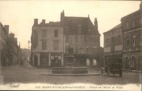 Saint-Pourcain-sur-Sioule Place Hotel de Ville *