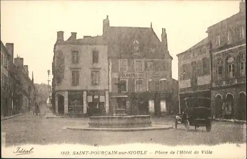 Saint-Pourcain-sur-Sioule Place Hotel de Ville *