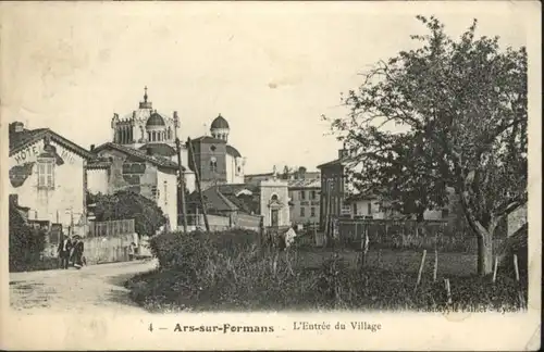 Ars-sur-Formans Village x