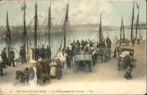 Boulogne-sur-Mer Debarquement Poisson Hafen x