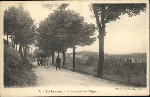 Lalouvesc Boulevard Elegants *
