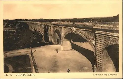 Montpellier Aqueduc Arceaux *