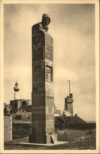 Kap Pointe de Saint-Mathieu Monument  *