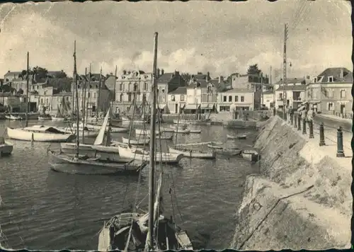 Pornic Port *