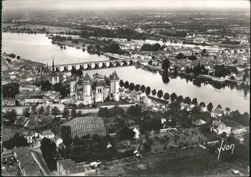 Saumur Fliegeraufnahme Chateaux Loire *