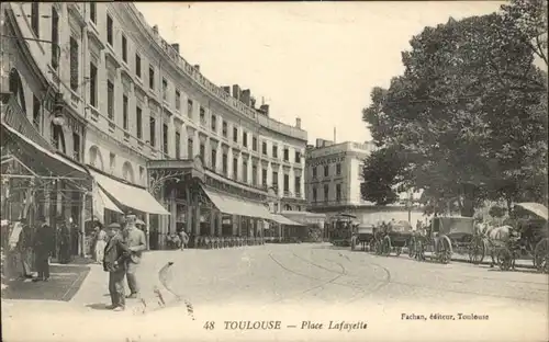 Toulouse Haute-Garonne Strassenbahn Place Lafayette