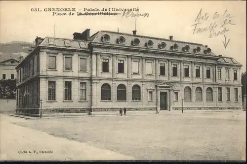 Grenoble Palais Universite Place Constitution *