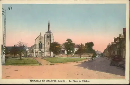 Marcilly-en-Villette Place Eglise *