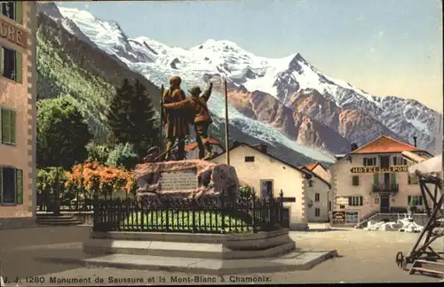 Chamonix-Mont-Blanc Monument Saussure  *